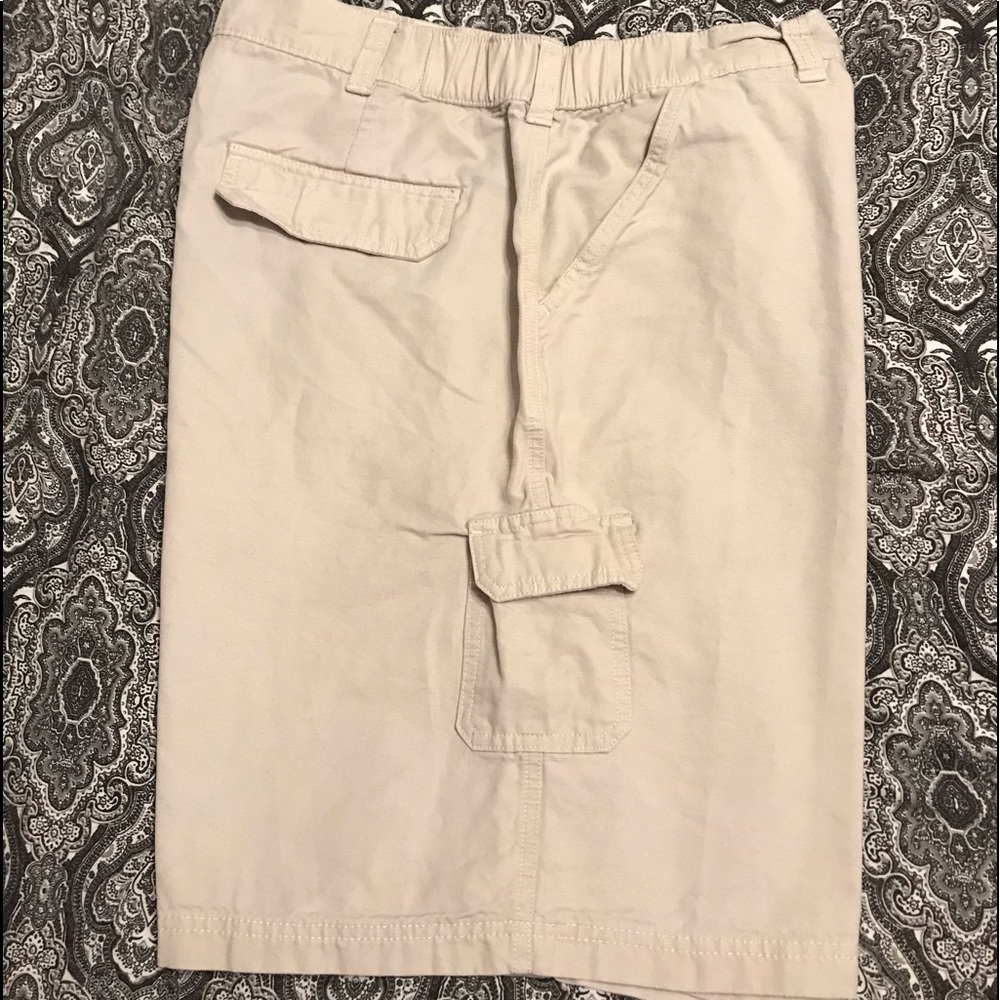 Savane Shorts - Size 40